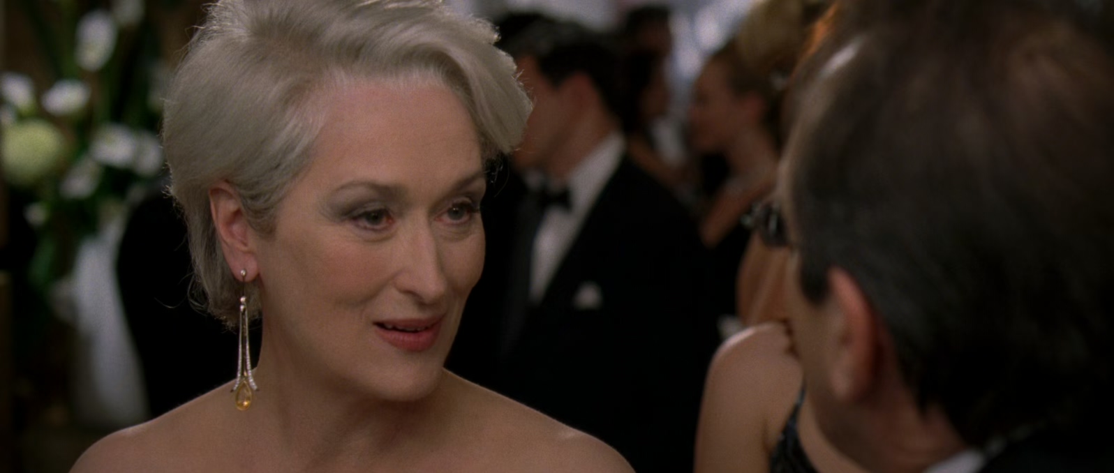 穿普拉达的女王.The.Devil.Wears.Prada.2006.1080p.BluRay.x265.2audio-RARBG特效字幕.jpg