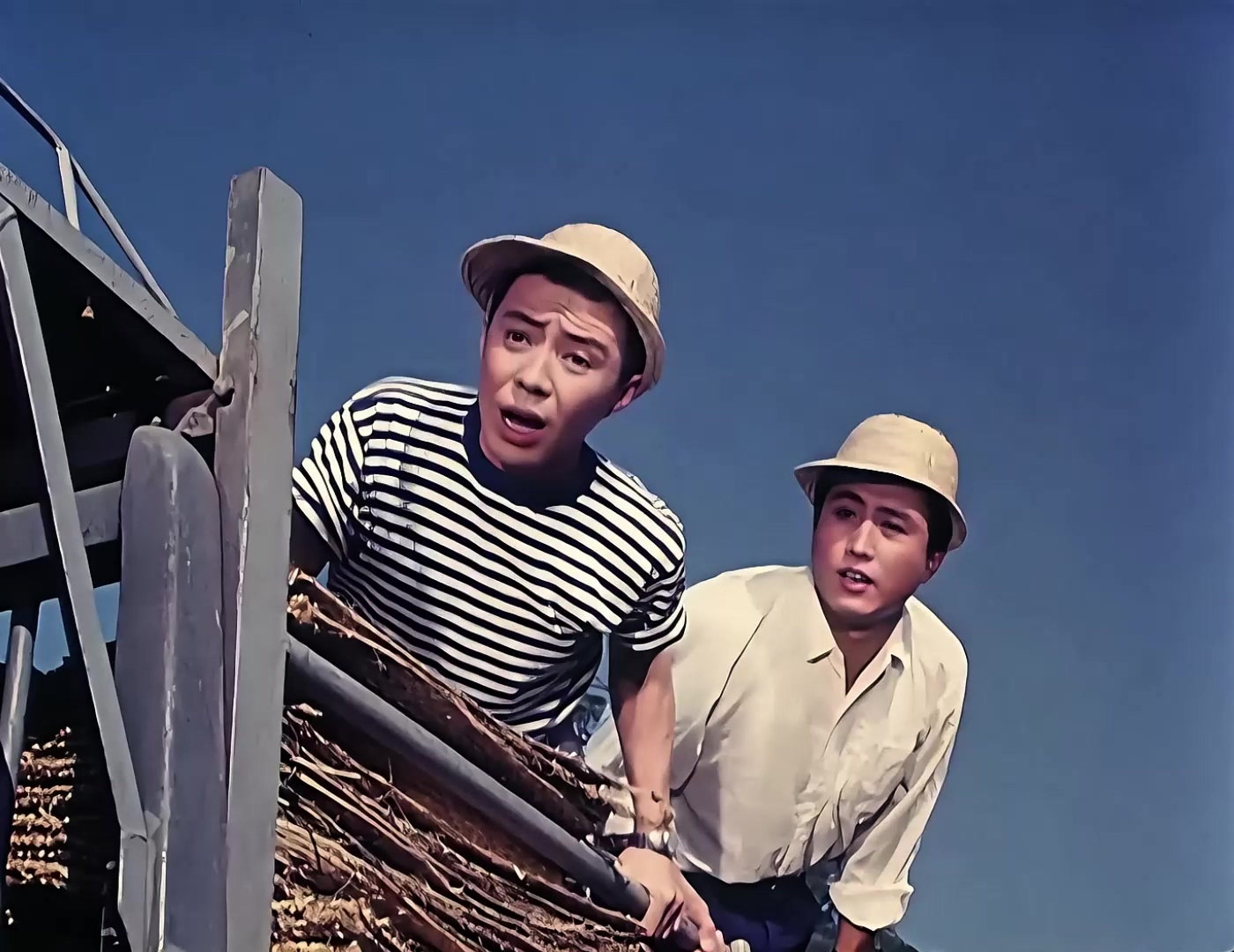 甜蜜的事业修复版.mp4_20250326_142333.347.jpg