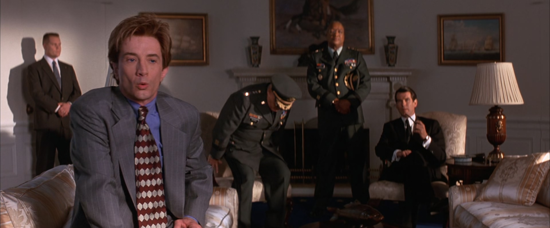 火星人玩转地球.Mars.Attacks.1996.1080p.BluRay.x265.2audio-RARBG特效字幕.mkv_2025.jpg