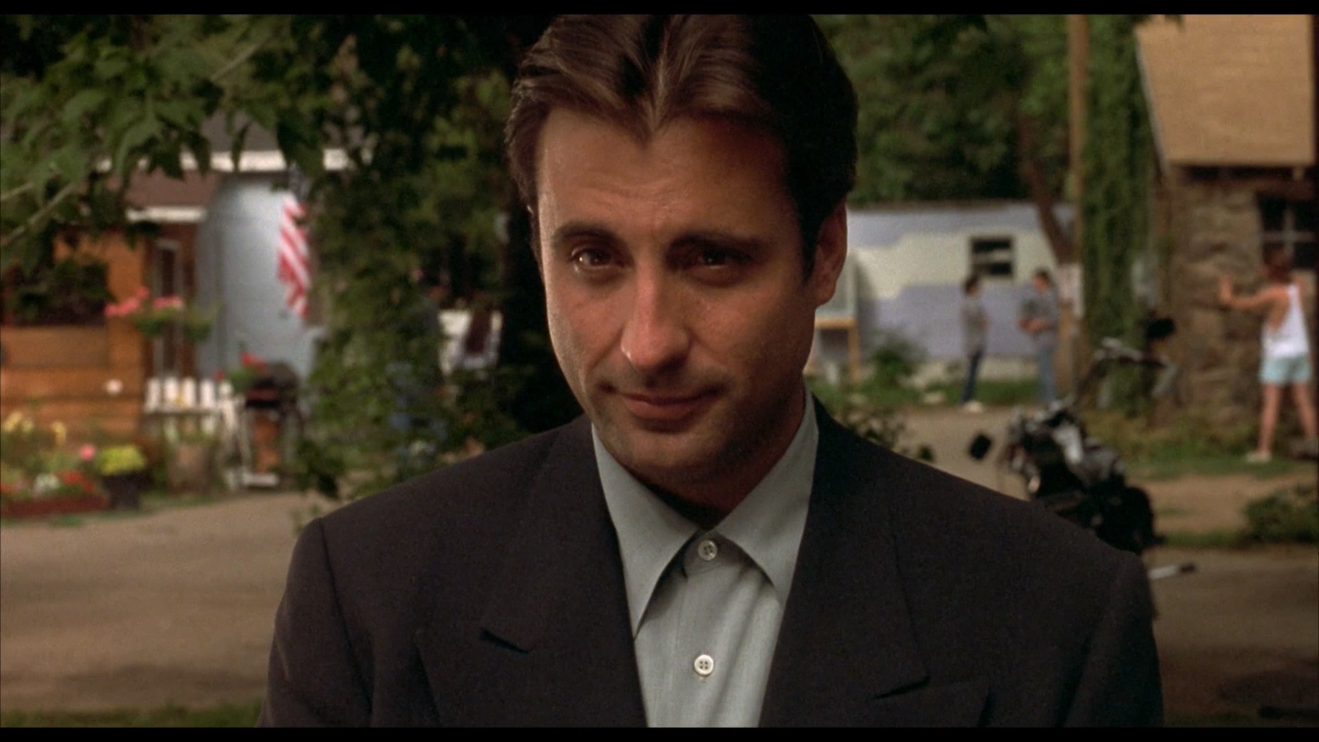 Things.to.Do.in.Denver.When.You're.Dead.1996.1080p.Bluray.AAC2.0.x264-Dream.jpg