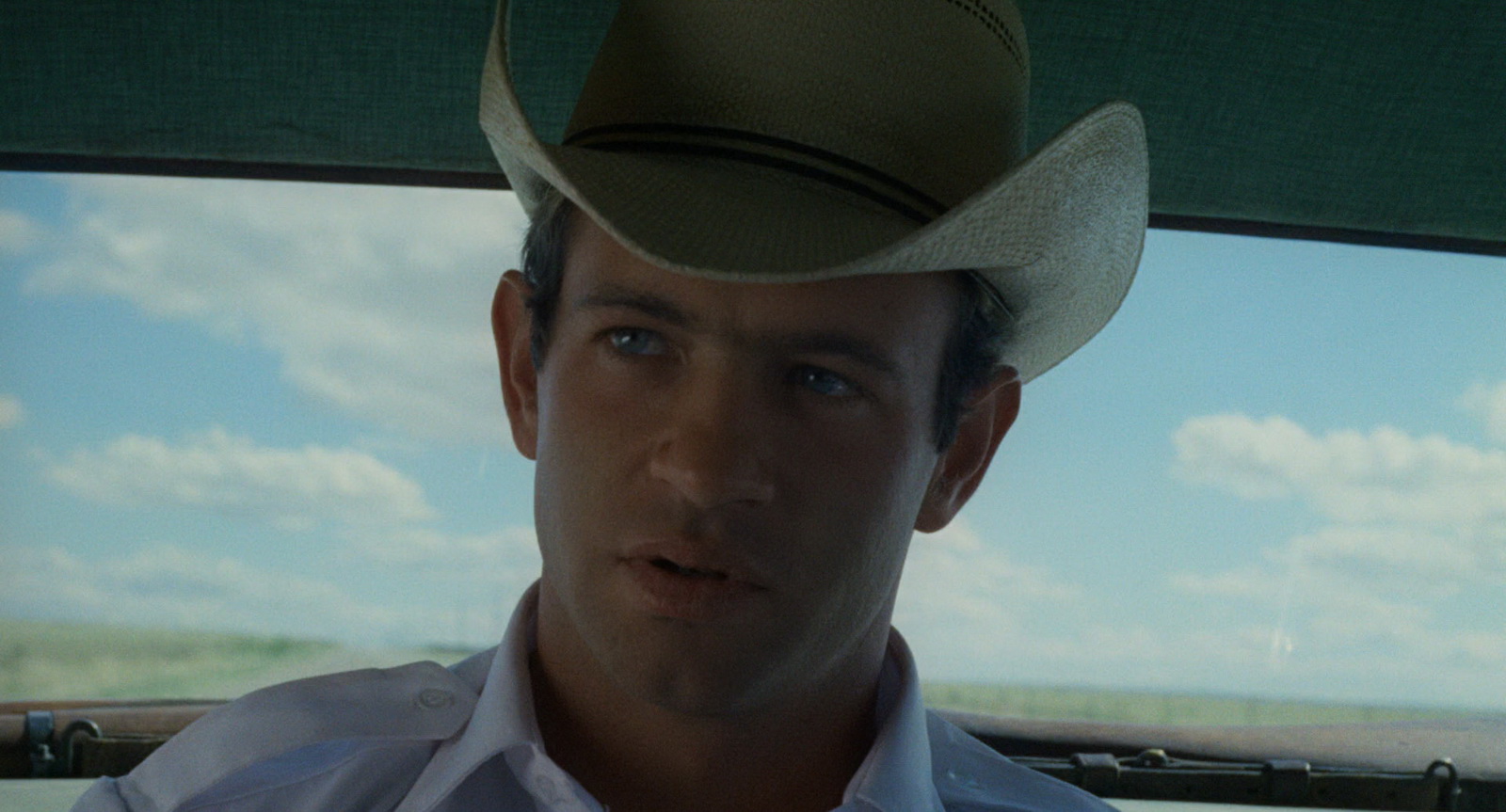 Badlands.1973.CC.1080p.BluRay.x264.FLAC.1.0-SONYHD.mkv_20250516_154550.993.jpg