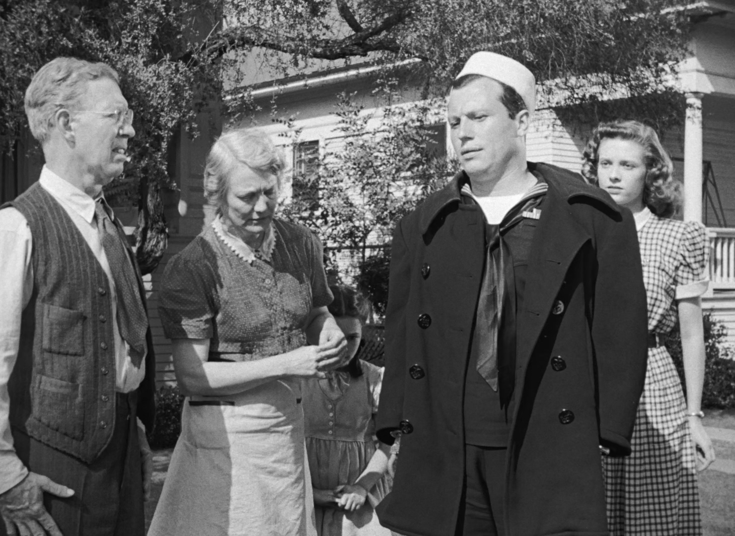 The.Best.Years.of.Our.Lives.1946.1080p.BluRay.x265.10bit.DTS-QuickIO.mkv_2025051.jpg