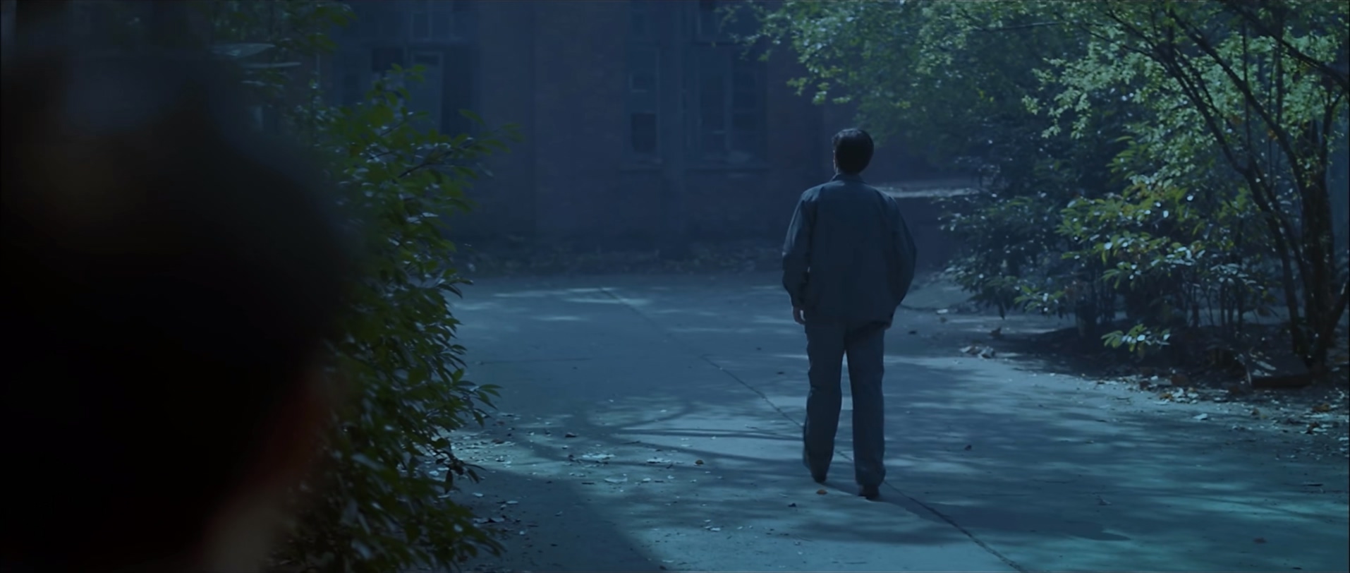 万箭穿心.Feng.Shui.2012.2160p.WEB-DL.H265.AAC-CTRLWEB.mp4_20250520_110041.827.jpg