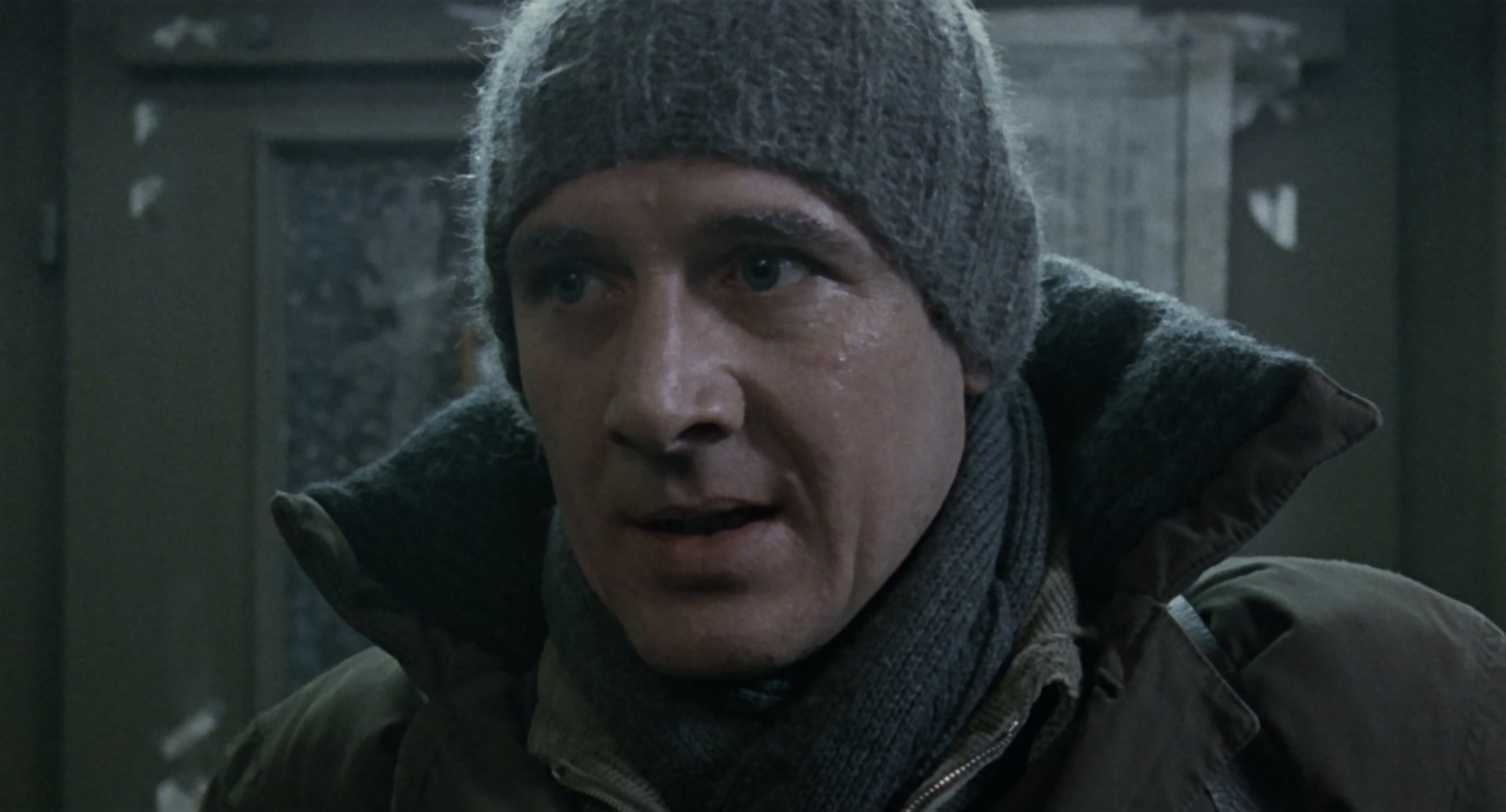 The.Castle.1997.1080p.BluRay.x265.10bit.FLAC.2.0-QuickIO.mkv_20250523_224206.086.jpg