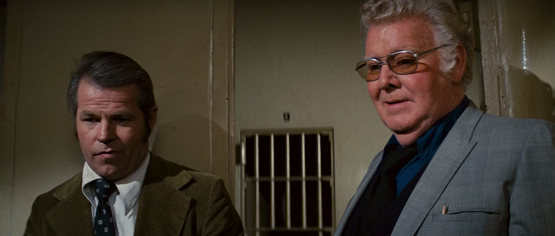 Assault.on.Precinct.13.1976.1080p.BluRay.x265.10bit.DTS-SONYHD.mkv_20250523_225351.630.jpg