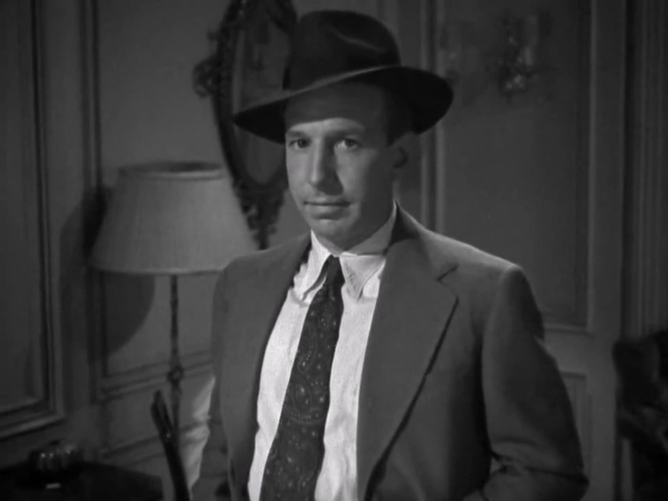 Lady.In.The.Lake.1946.720p.BluRay.x264.AAC-bylh.mkv_20250528_234233.373.jpg