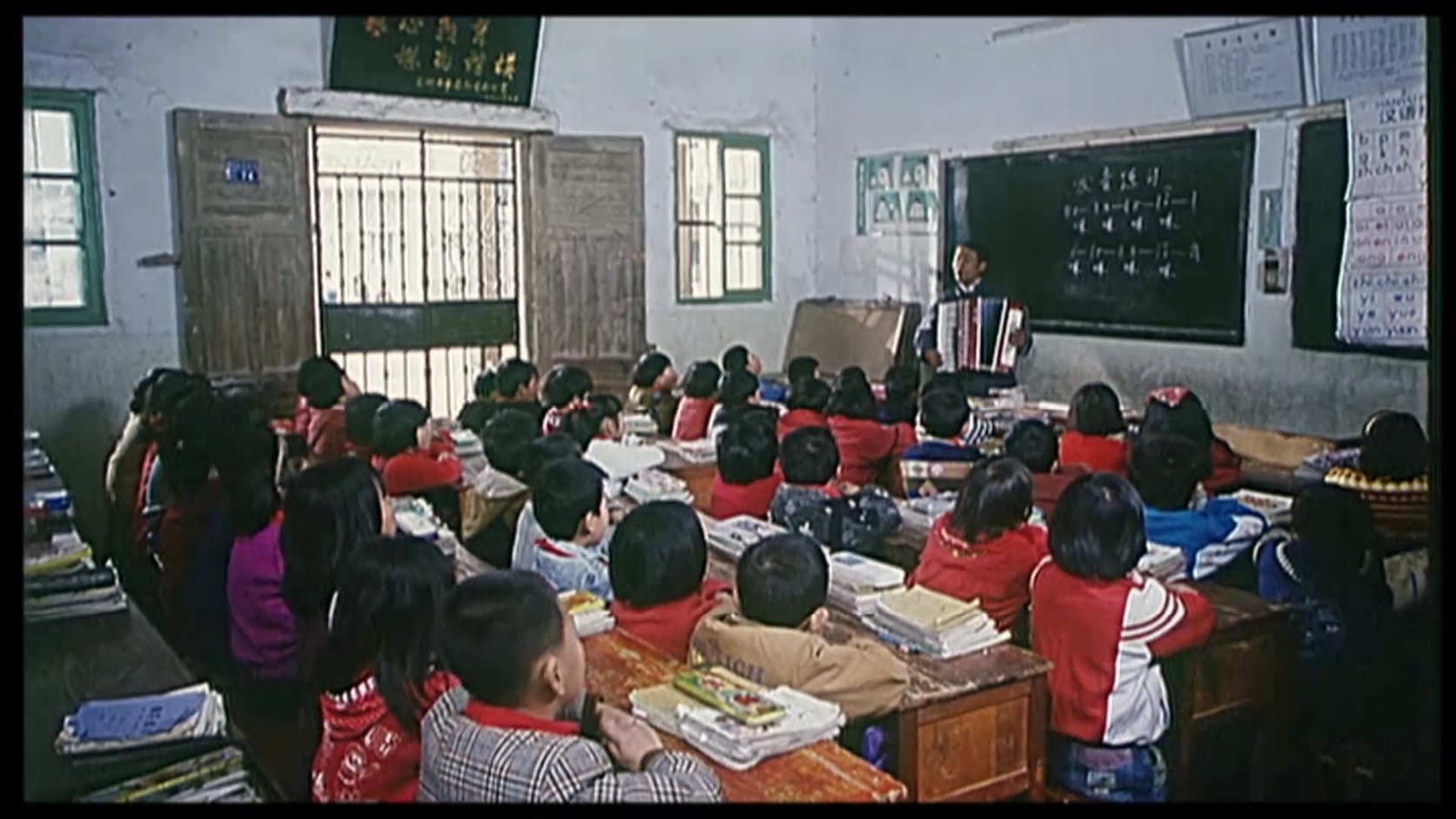 一生一台戏.MP4_20250602_110328.708.jpg