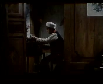 神奇的剑塔-01(上影1984).dat_20250610_190109.653.jpg