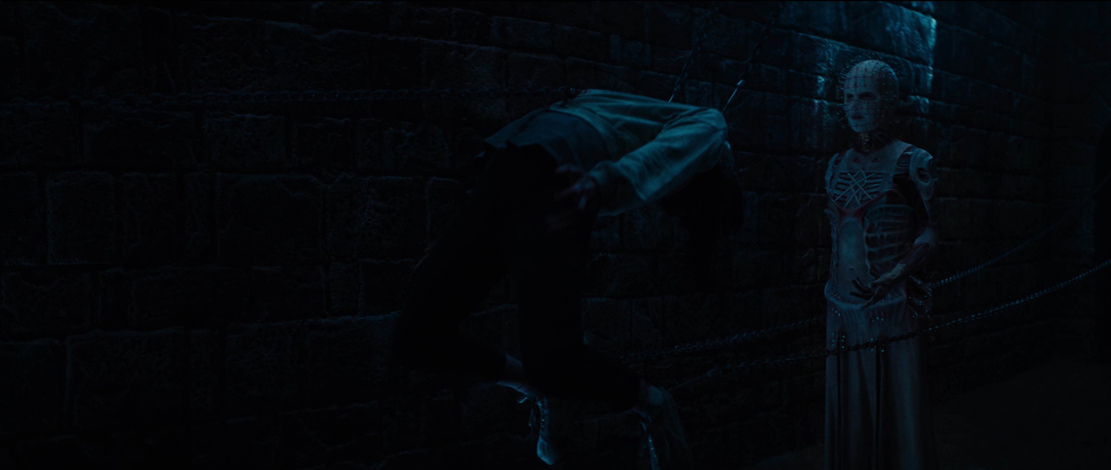 hellraiser.2022.internal.2160p.web.h265-naisu.mkv_20250612_235707.961.jpg