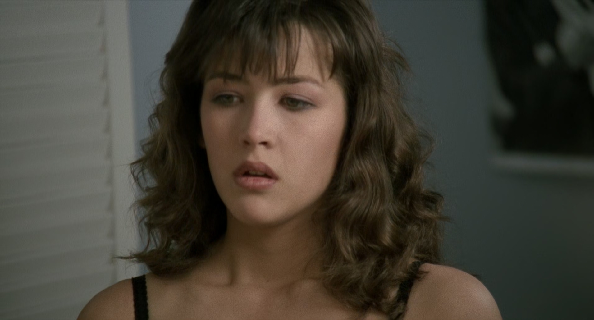 心动的感觉.The.Student.1988.FRENCH.1080p.BluRay.x265.3Audio.AC3-VXT-bylh.mkv_202.jpg