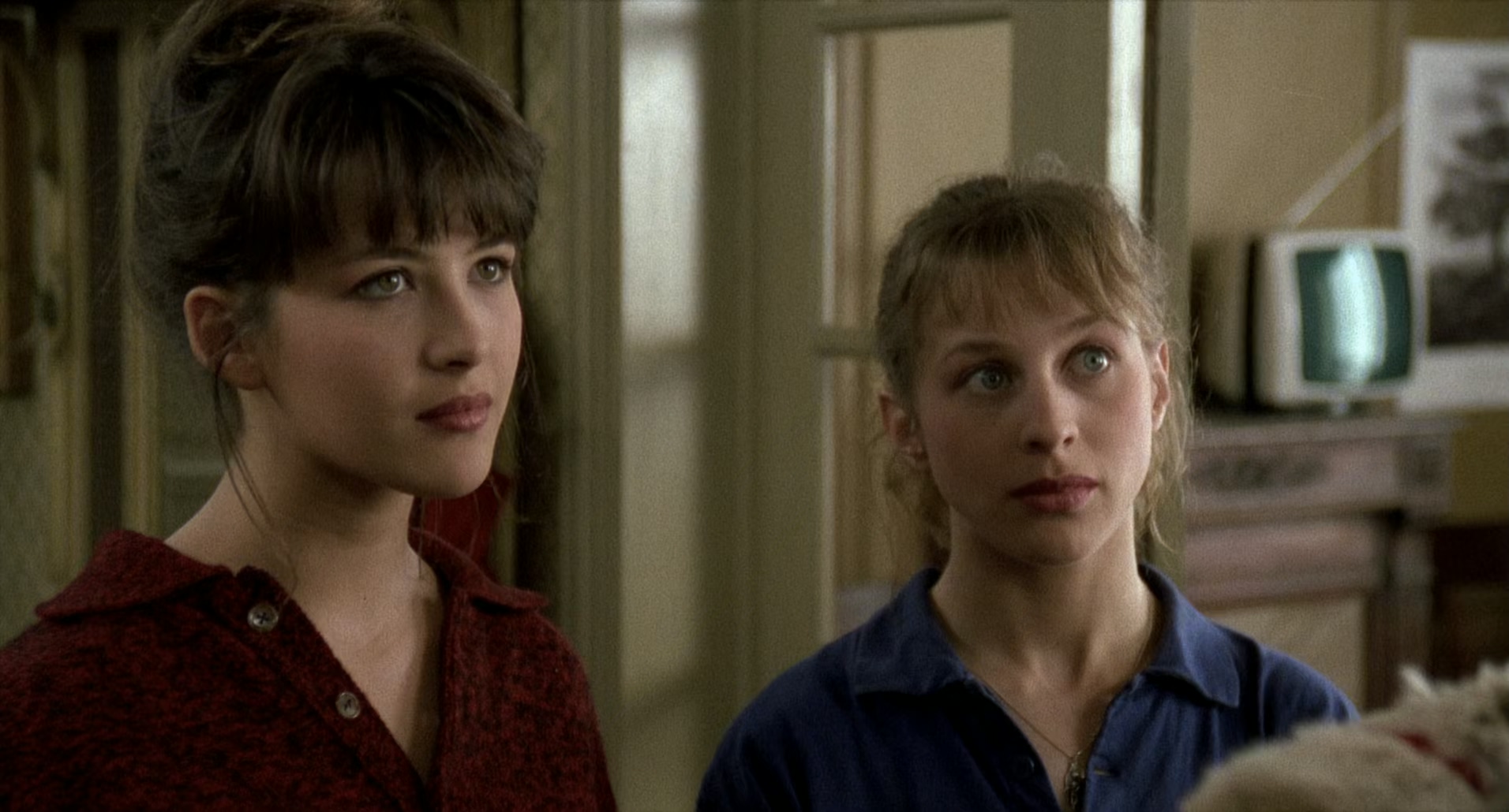 心动的感觉.The.Student.1988.FRENCH.1080p.BluRay.x265.3Audio.AC3-VXT-bylh.mkv_202.jpg