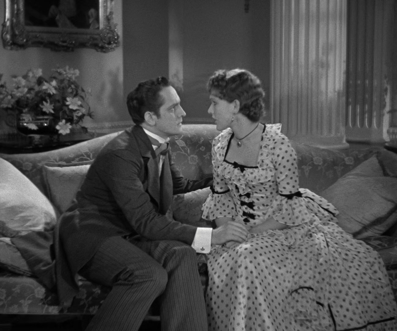 Dr.Jekyll.and.Mr.Hyde.1931.1080p.BluRay.x265-RARBG.mp4_20250617_152334.301.jpg