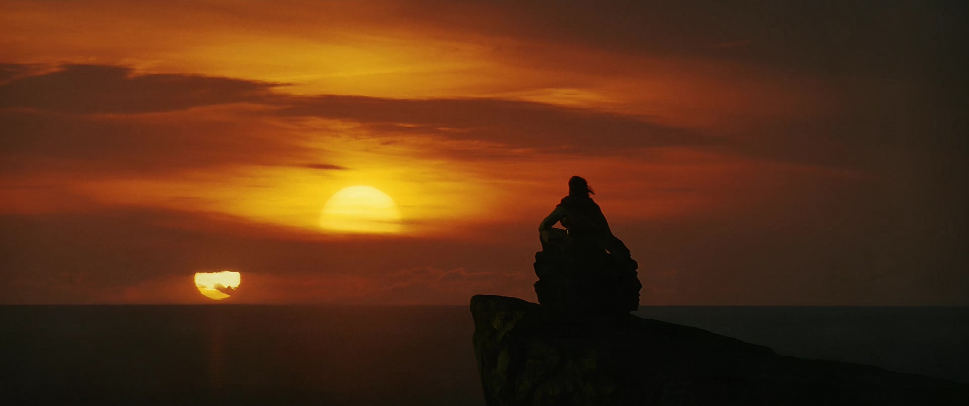 星球大战8：最后的绝地武士.Star.Wars.VIII.The.Last.Jedi.2017.2Audio.CN.mkv_202506.jpg