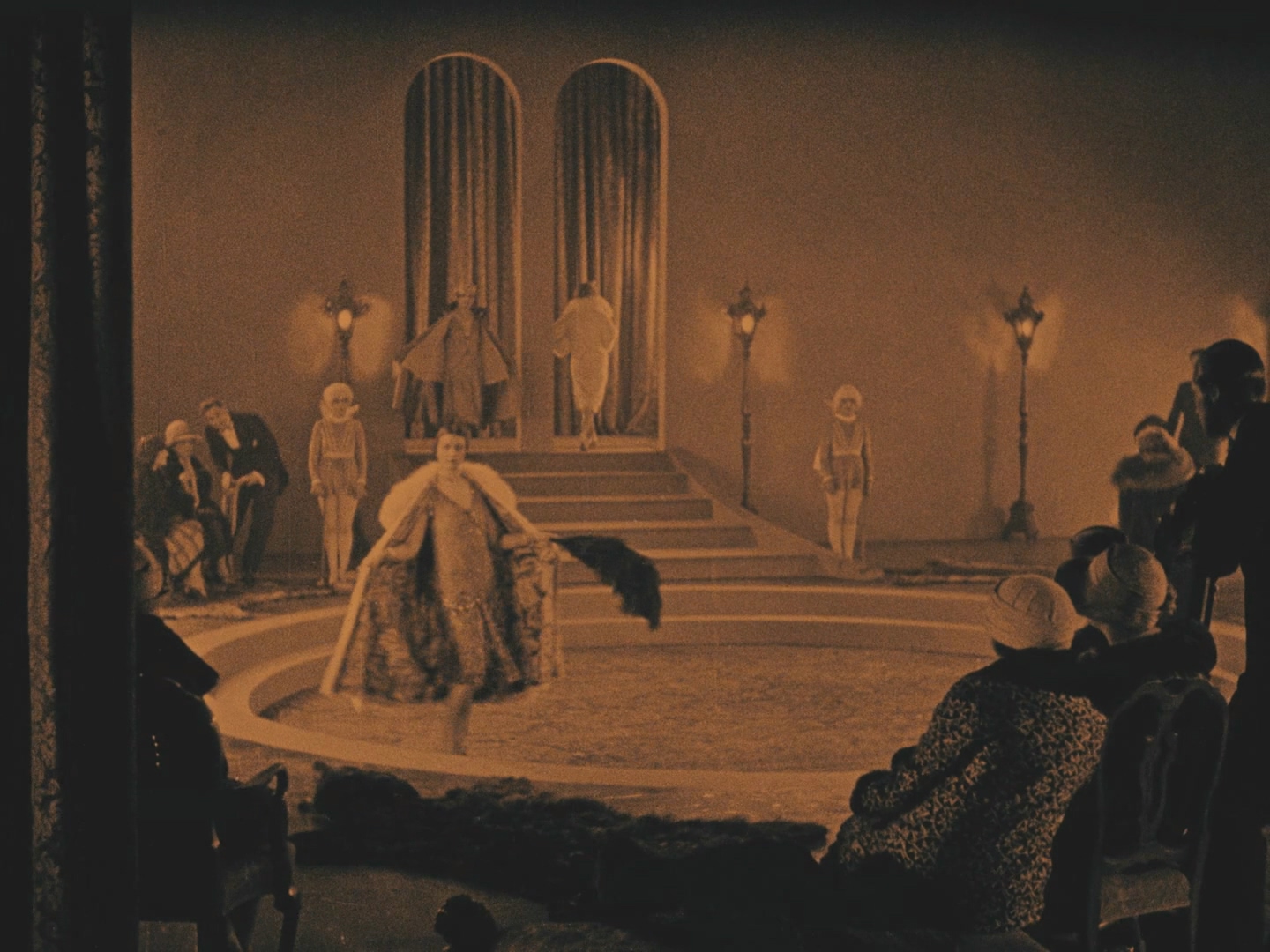 The.Lodger.A.Story.of.the.London.Fog.1927.CC.1080p.BluRay.x264.FLAC.2.0-SONYHD.m.jpg