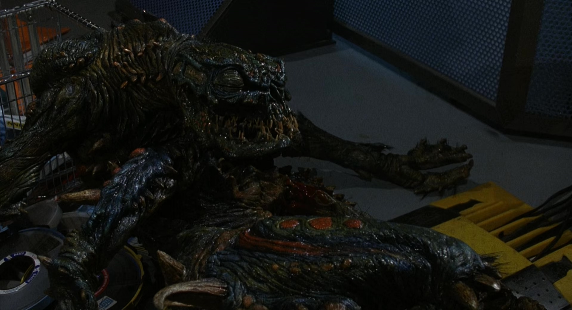 变蝇人新版2.The.Fly.II.1989.2Audio.CN.mkv_20250629_204236.368.jpg