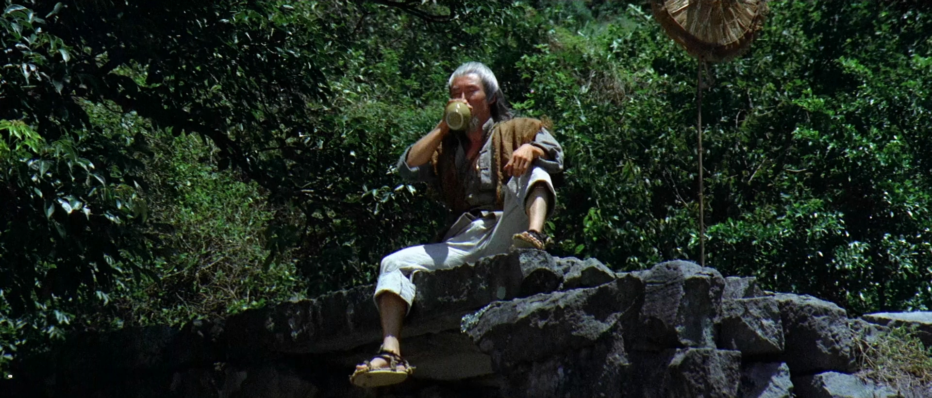 jiu.xian.shi.ba.die.1979.1080p.bluray.x264-noelle.mkv_20250703_195244.257.jpg