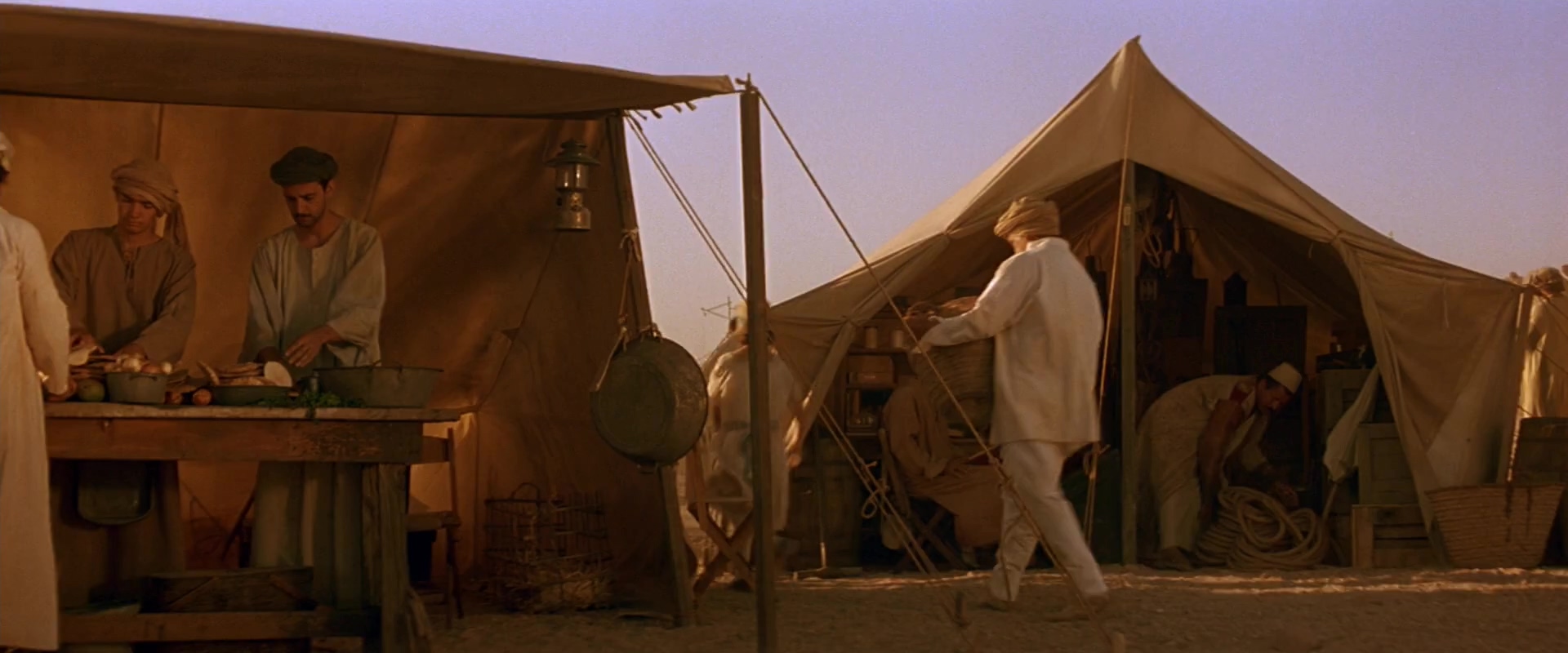 星际之门.Stargate.1994.2Audio.CN.mkv_20250707_123959.032.jpg