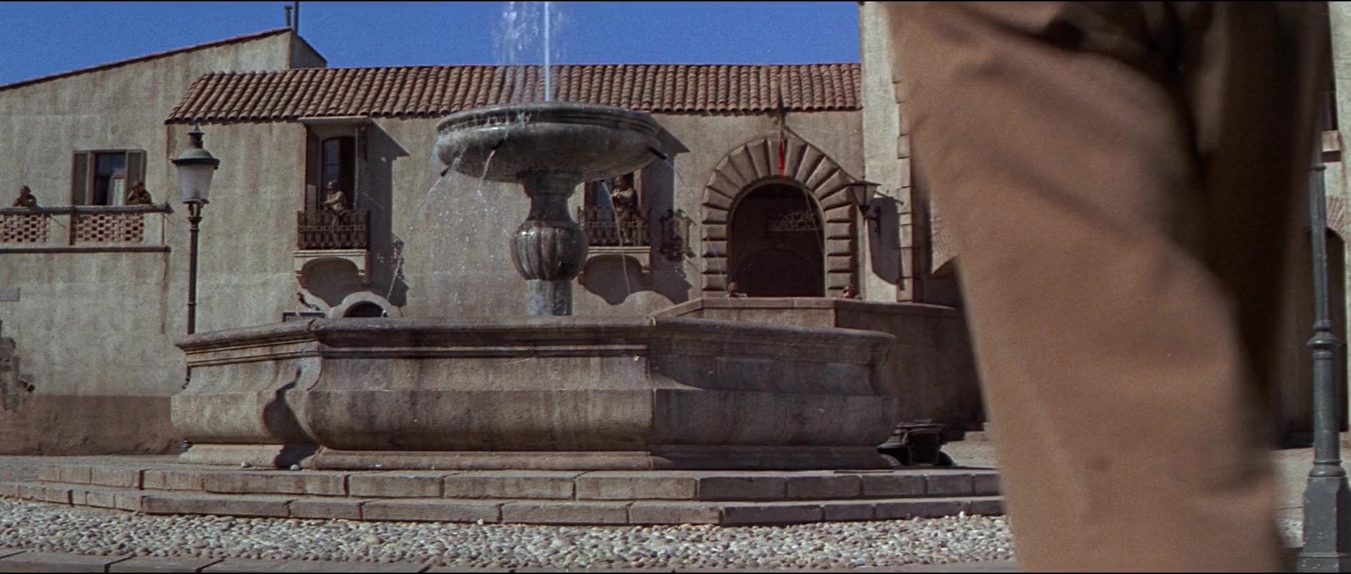 异想天开大逃亡.What.Did.You.Do.in.the.War.Daddy.1966.CNSC.mkv_20250709_124038.859.jpg
