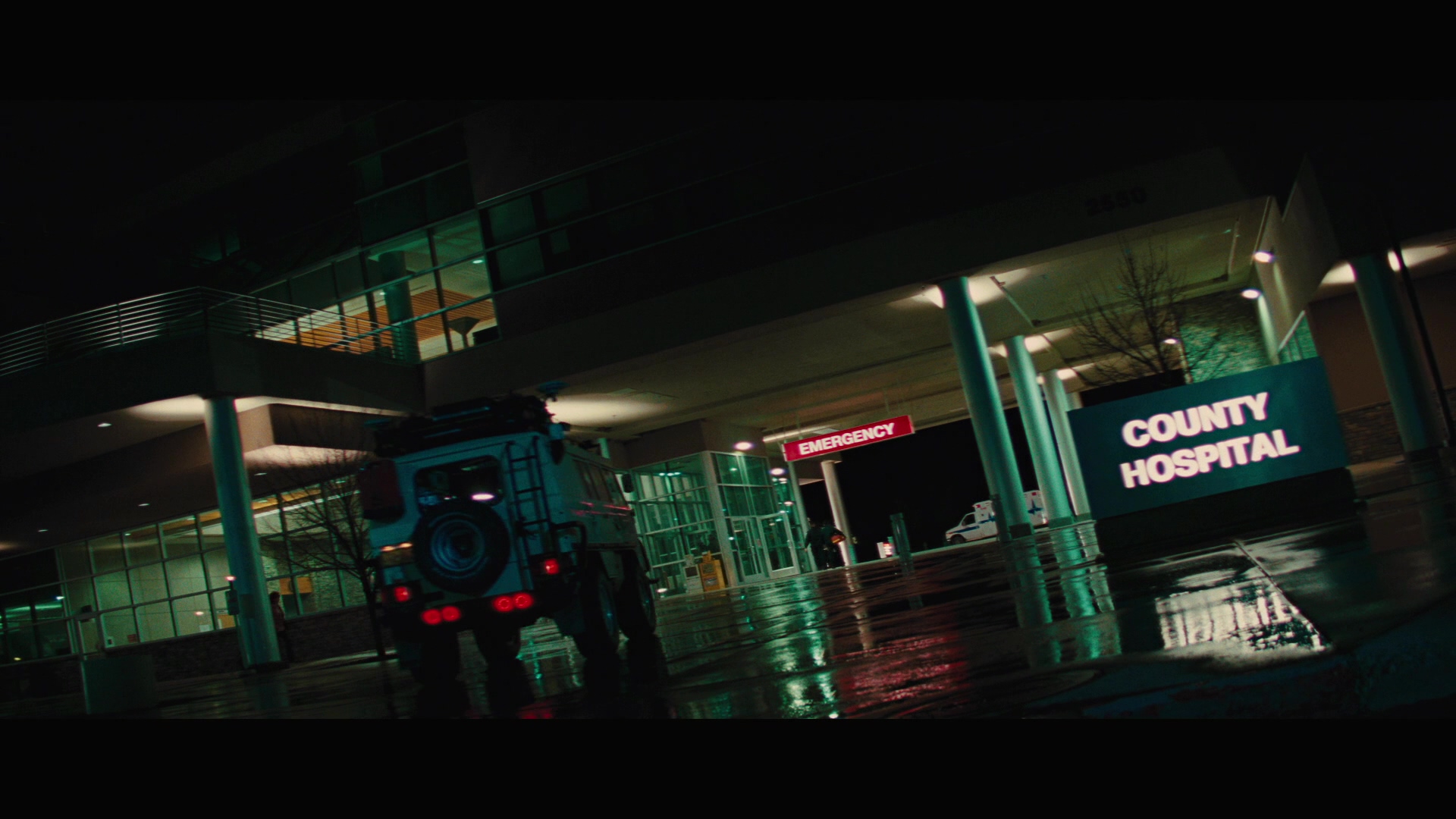 2011.雷神1(115分钟).1080P.上译重配英特效对应中字.mkv_20250716_021545.047.jpg