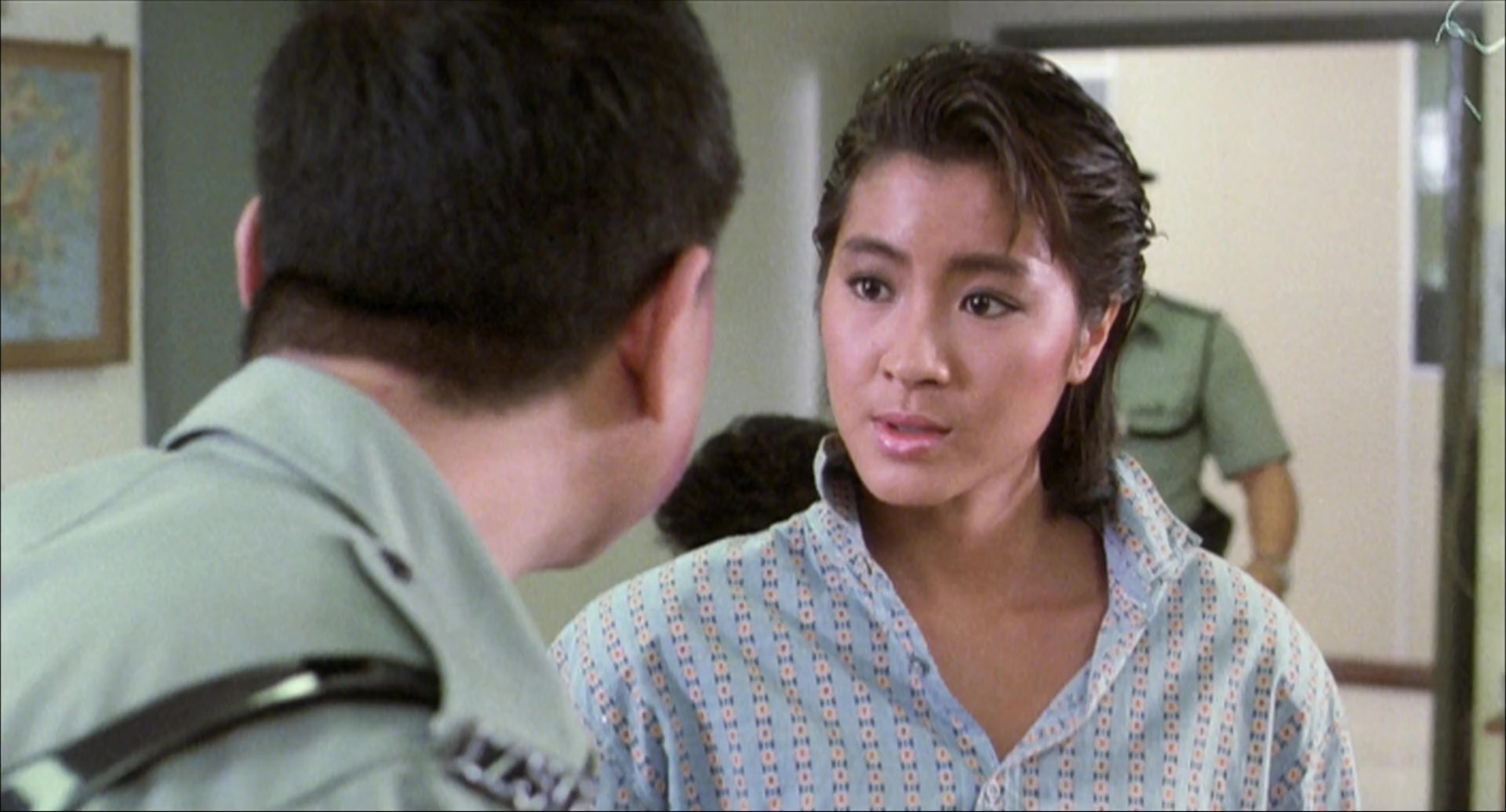 皇家师姐1.1985.2Audio.CN.mkv_20250717_160718.614.jpg