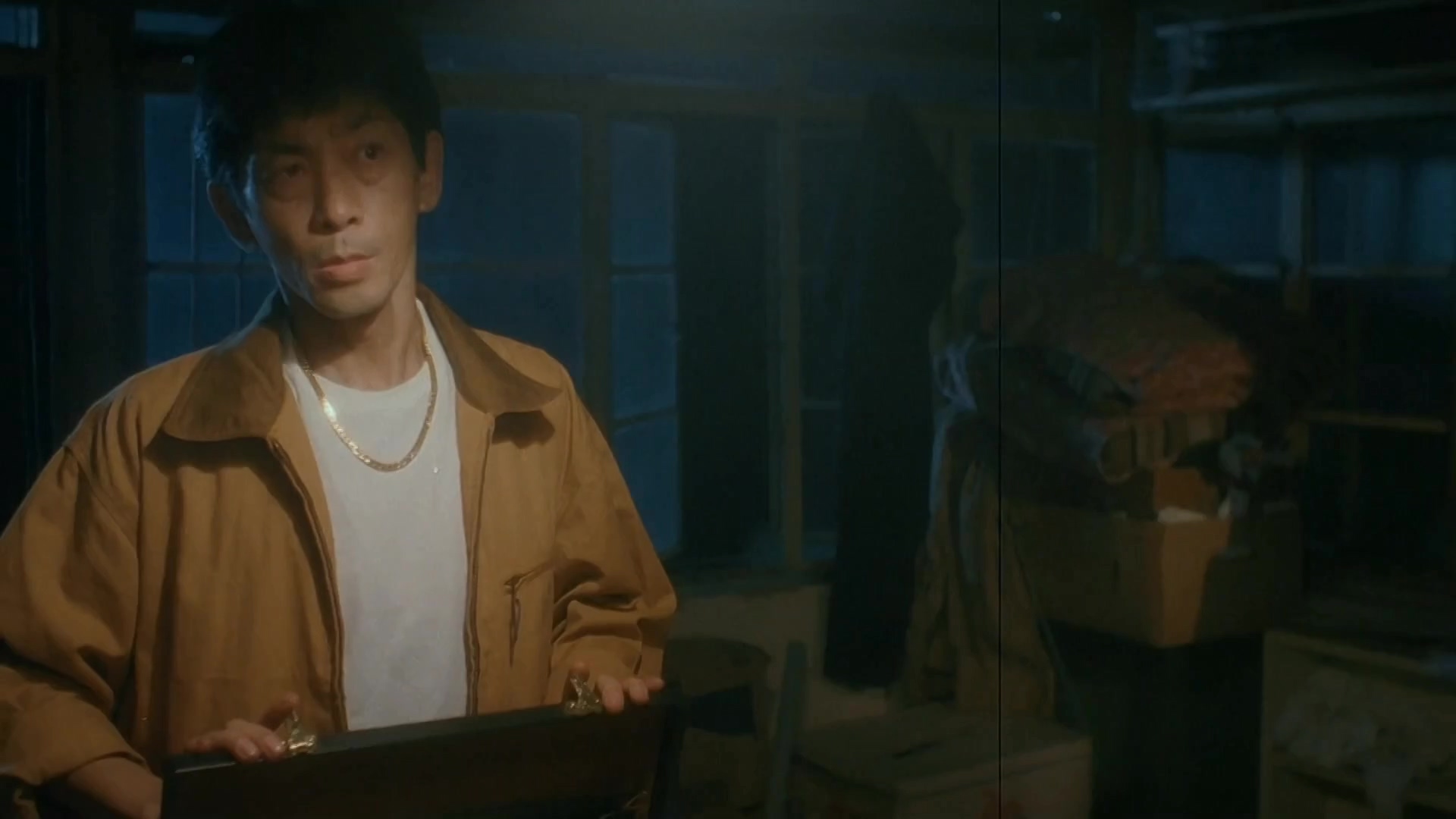皇家师姐7：海狼.1991.CN.mkv_20250717_162559.091.jpg