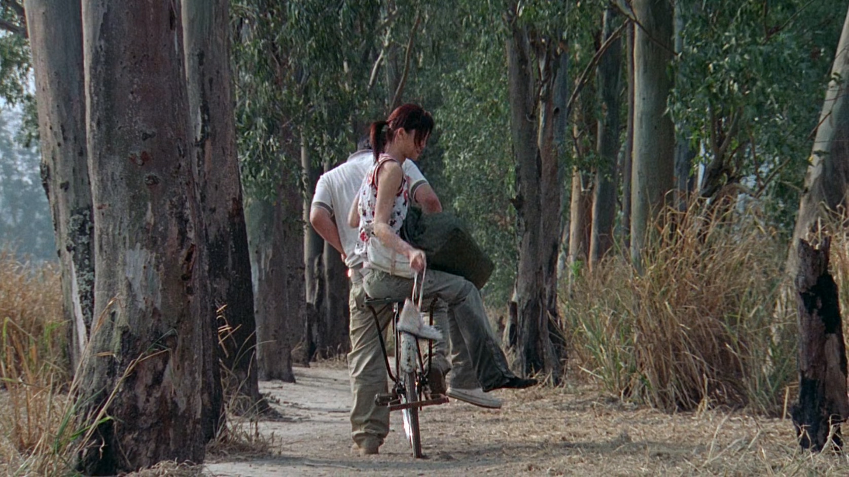 爱‧作战.Love.Battlefield.2004.CHINESE.1080p.WEBRip.x265.2audio-VXT.mkv_20250719.jpg