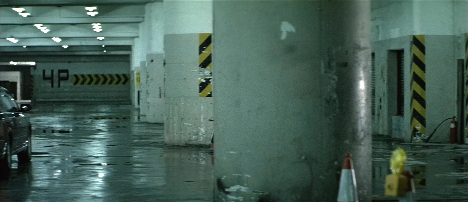 无间道1.2002.2Audio.CN.mkv_20250723_093255.832.jpg