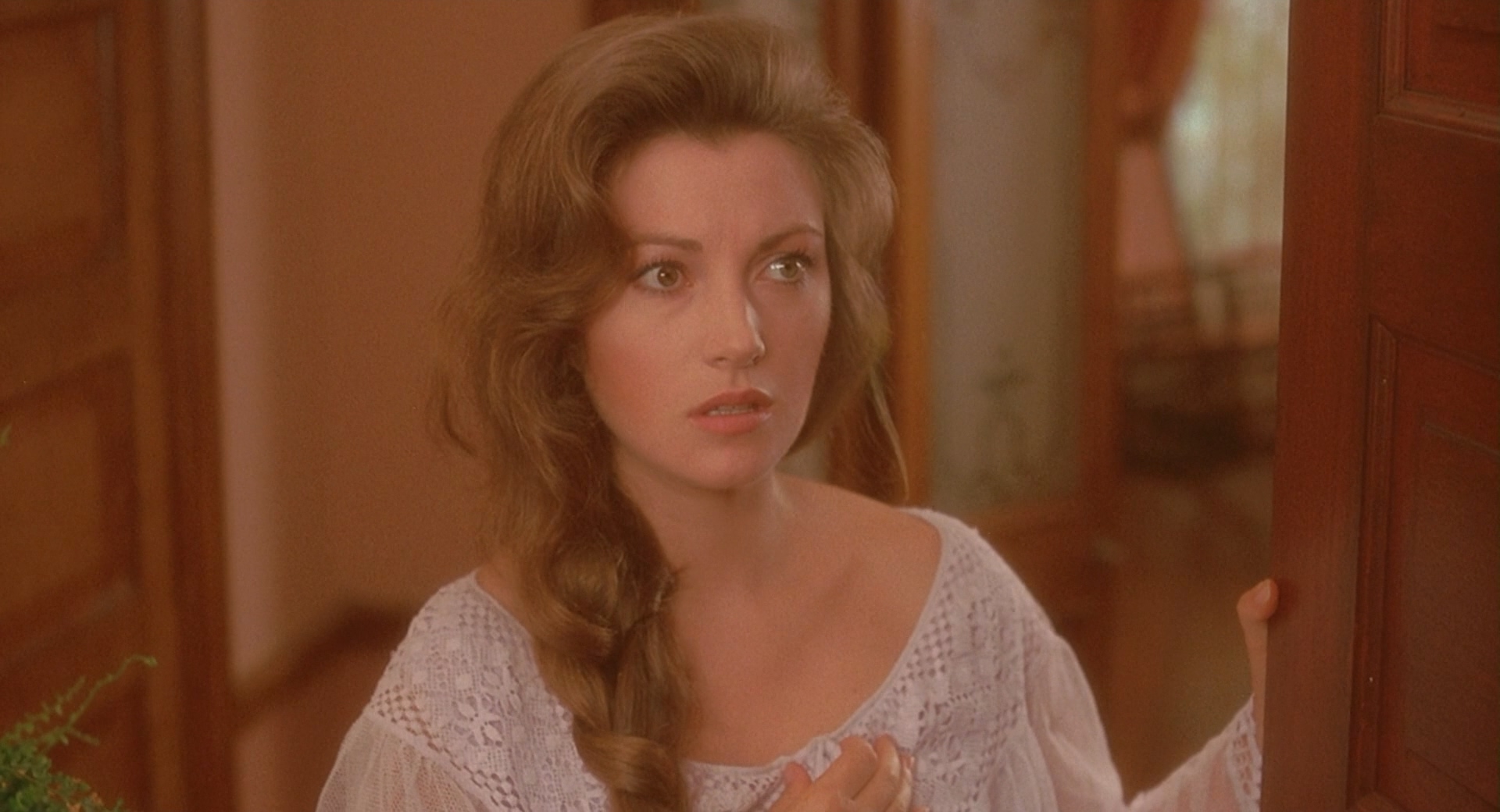 Somewhere.In.Time.1980.1080p.BluRay.x264.DTS.2Audio-QuickIO.mkv_20250804_003103.435.jpg