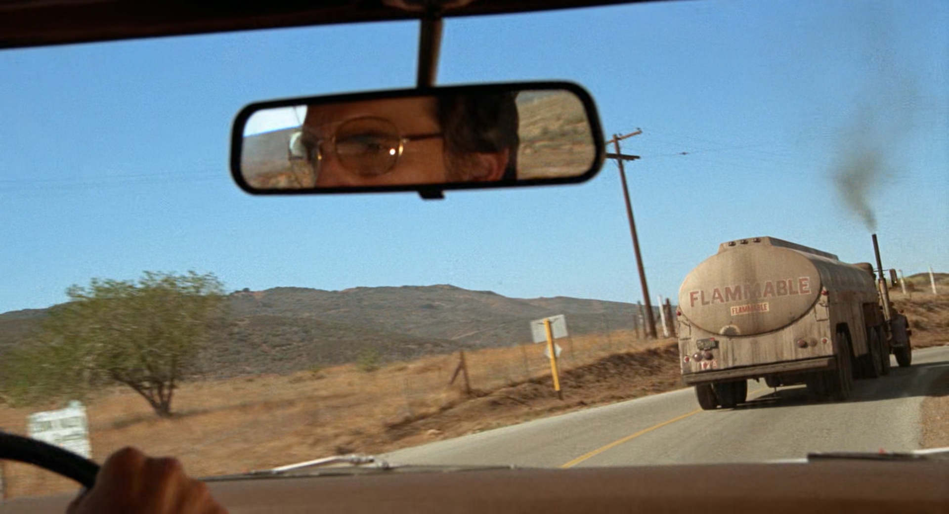 Duel.1971.1080p.BluRay.x265-RARBG.mkv_20250807_093620.180.jpg