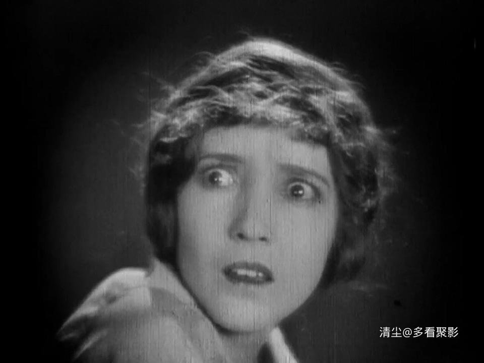 失落的世界[1925]美国.mkv_20250907_151941.617.jpg