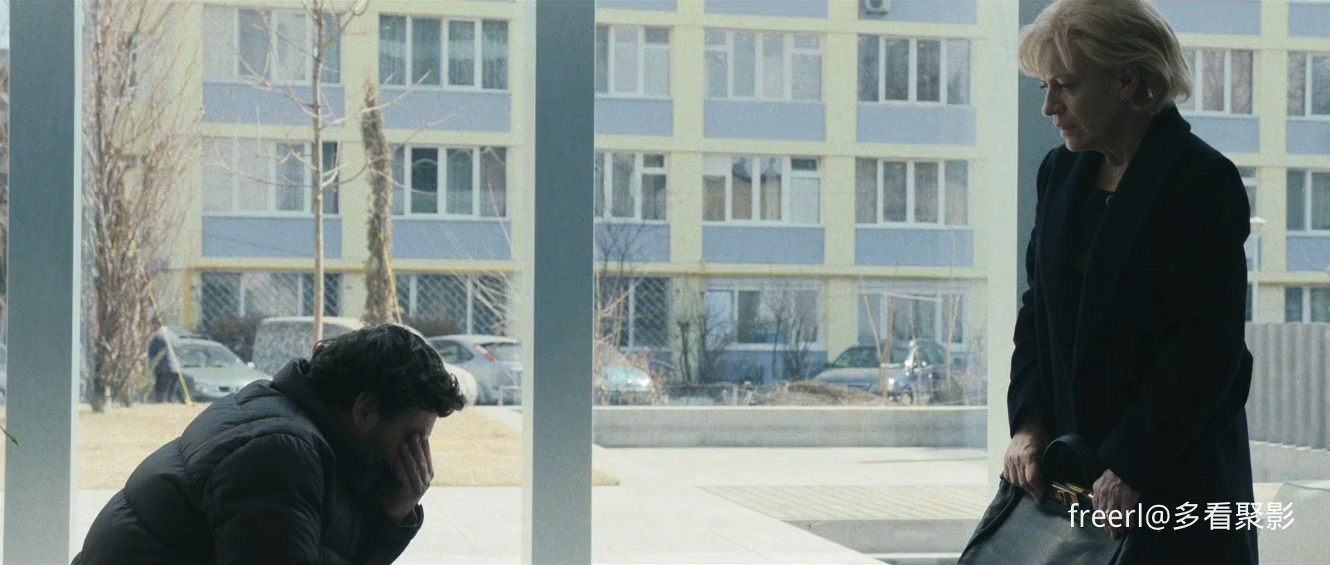 孩童姿势.Childs.Pose.2013.1080p.WEBRip.x264.国英双语中字.mkv_20251002_044039.665.jpg