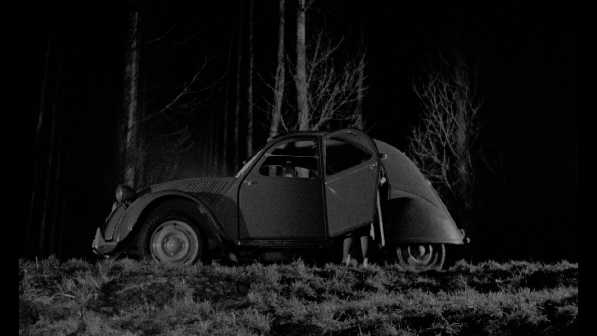 没有面孔的眼睛 (1960) [tmdb=31417].mkv_000428.458.png