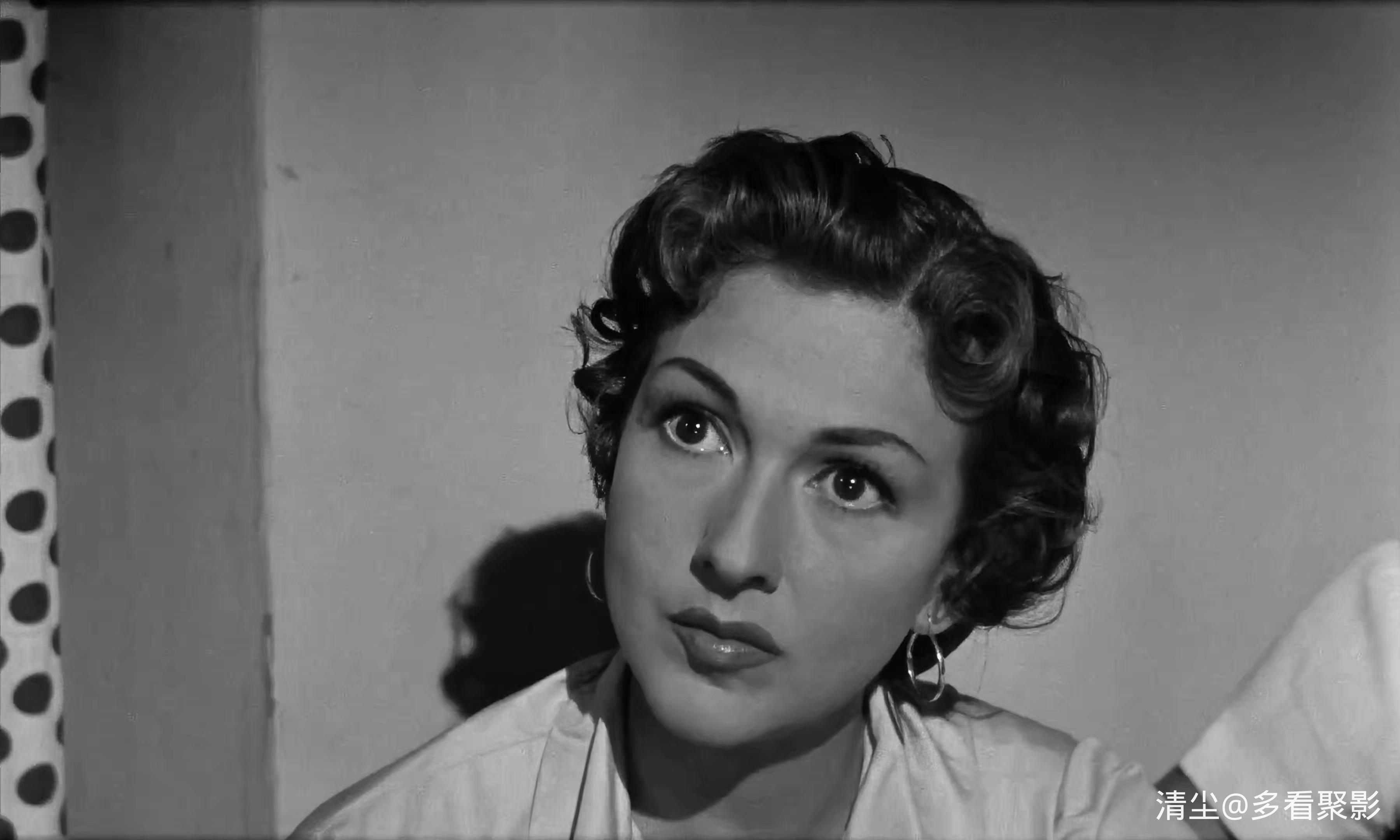 1957 影子部队 El batallón de las sombras.mkv_20260615_131054.983.jpg