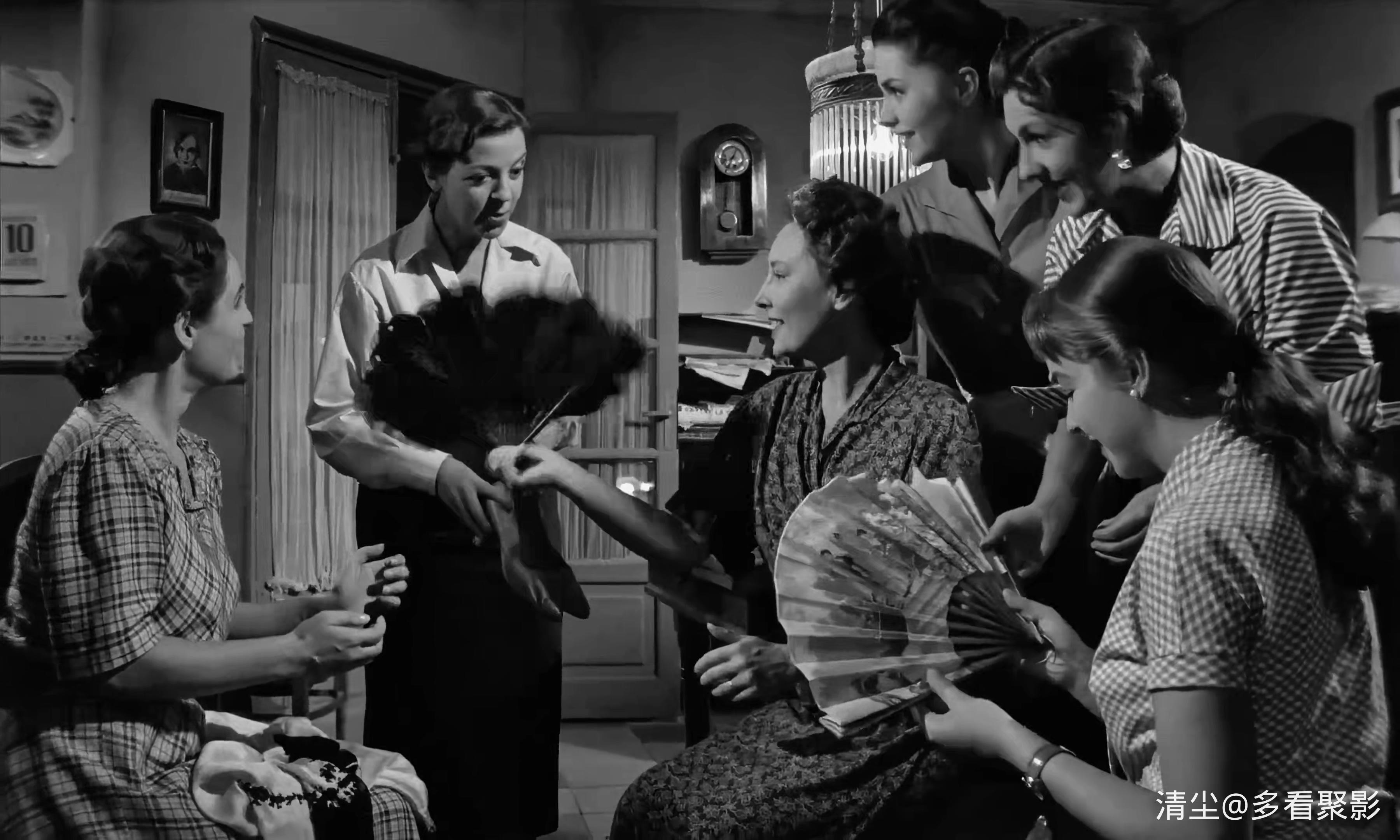 1957 影子部队 El batallón de las sombras.mkv_20260615_131316.524.jpg
