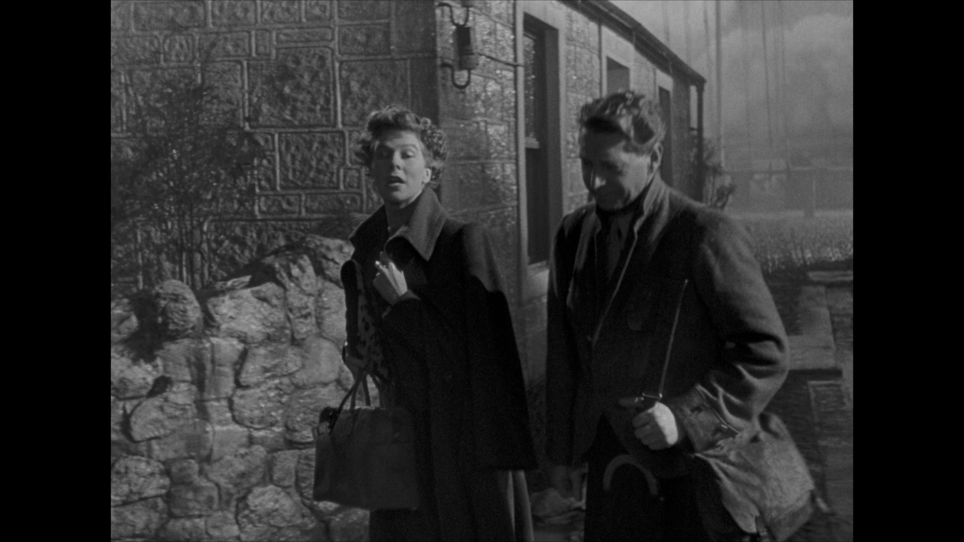 我走我路 (1945).mkv_003939.877.png
