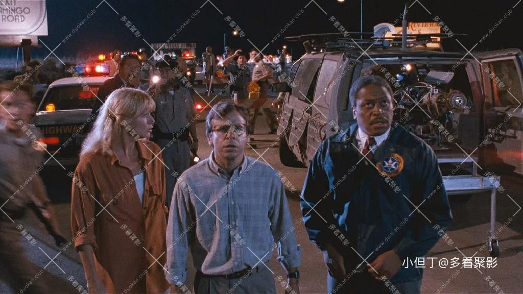 亲爱的，我把孩子放大了.Honey, I Blew Up the Kid.1992.1080P.BluRay.x265.XDD.mkv_2.jpg